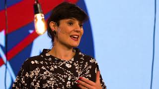3 razões pelas quais as mulheres brasileiras não estão na política | Mônica Sodré | TEDxSaoPaulo