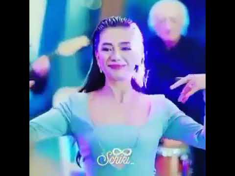 ابيض على كل صافيني واللي يحب الخير ليه واسود على الغدر ناوي لي واللي عايزني المرازيه