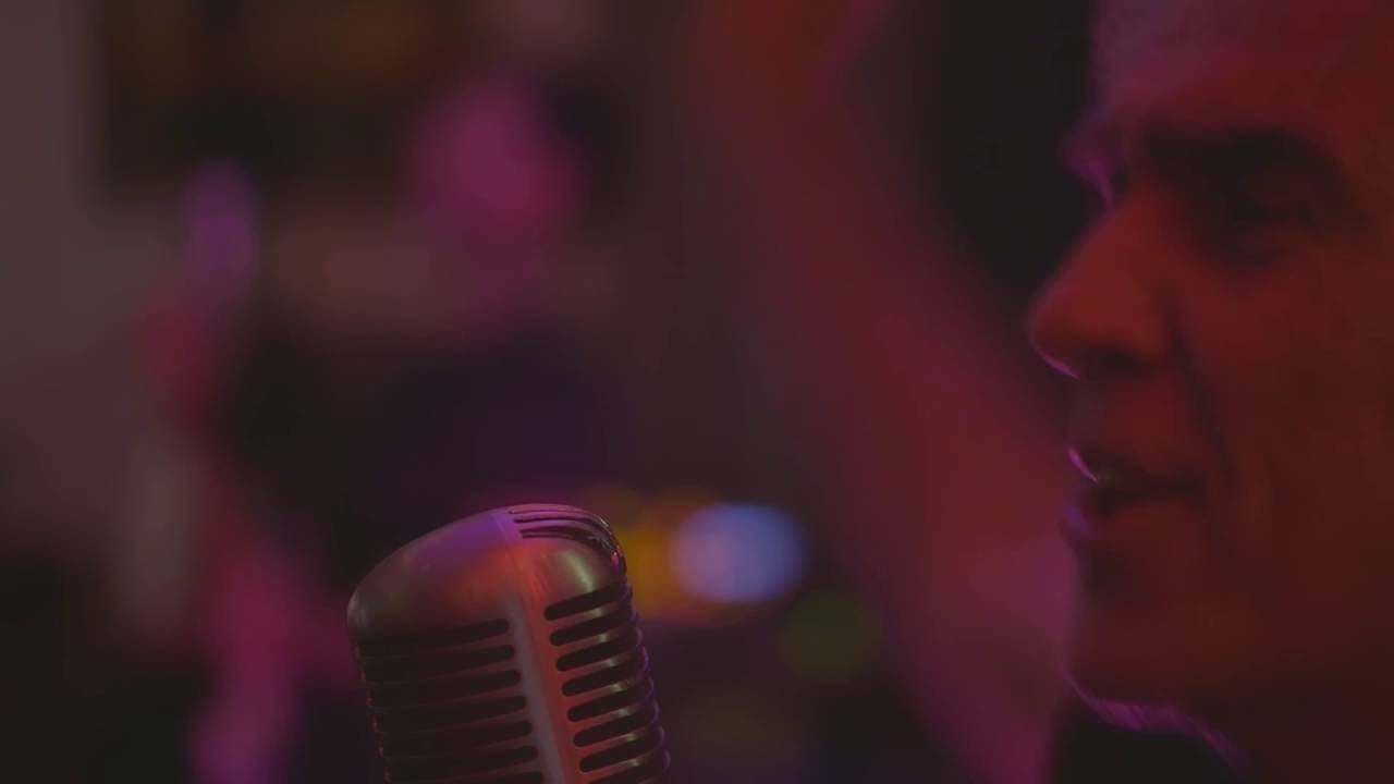 Pralad 'n the Chants Mantra Rock Dance Heavy Metal Kirtan - YouTube