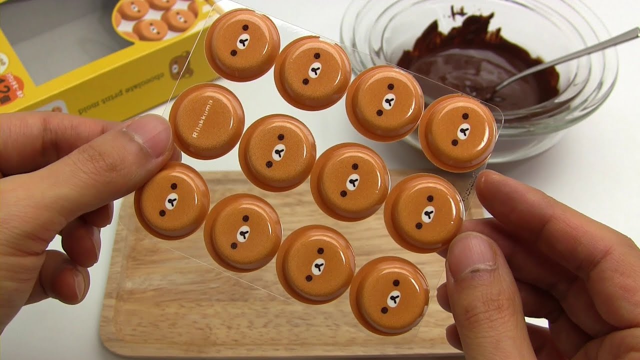 DIY Japanese Candy #092 Rilakkuma Easy Chocolate Print Mold - YouTube