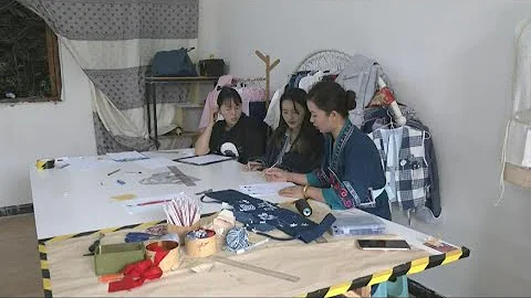 NPC deputy dedicated to protecting traditional embroidery techniques - DayDayNews