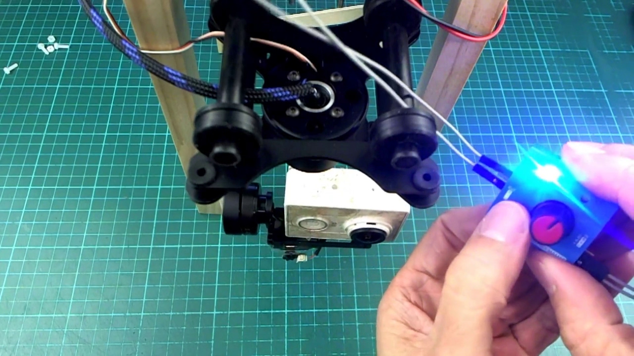 STorM32 + X-Cam A10 slip-ring gimbal test