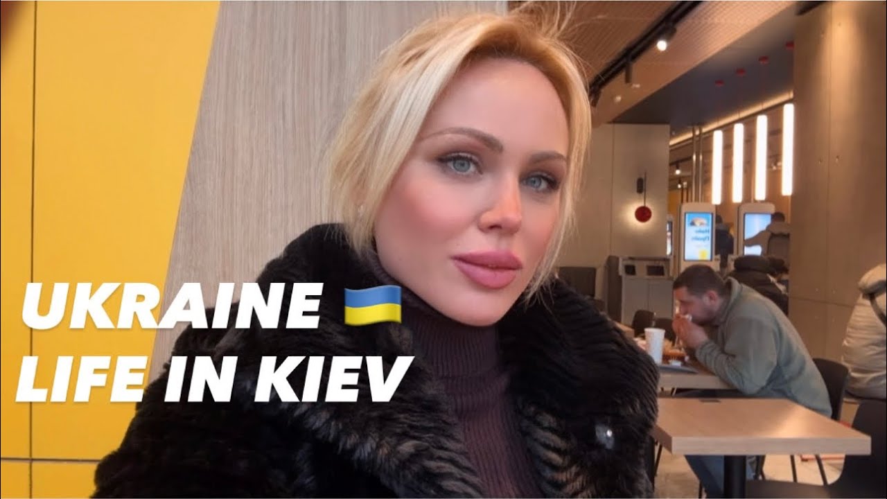 Ukraine 🇺🇦Life in Kiev. February 6, 2026. The Streets of Kiev, Ukraine. Streets Scenes.