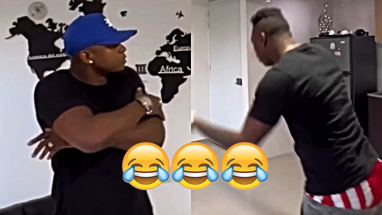 Esta broma se salió de CONTROL le escondí la ALCANCÍA alex cuca 😱 - YouTube
