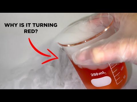 Video Dissolving dry ice in universal indicator - youtube