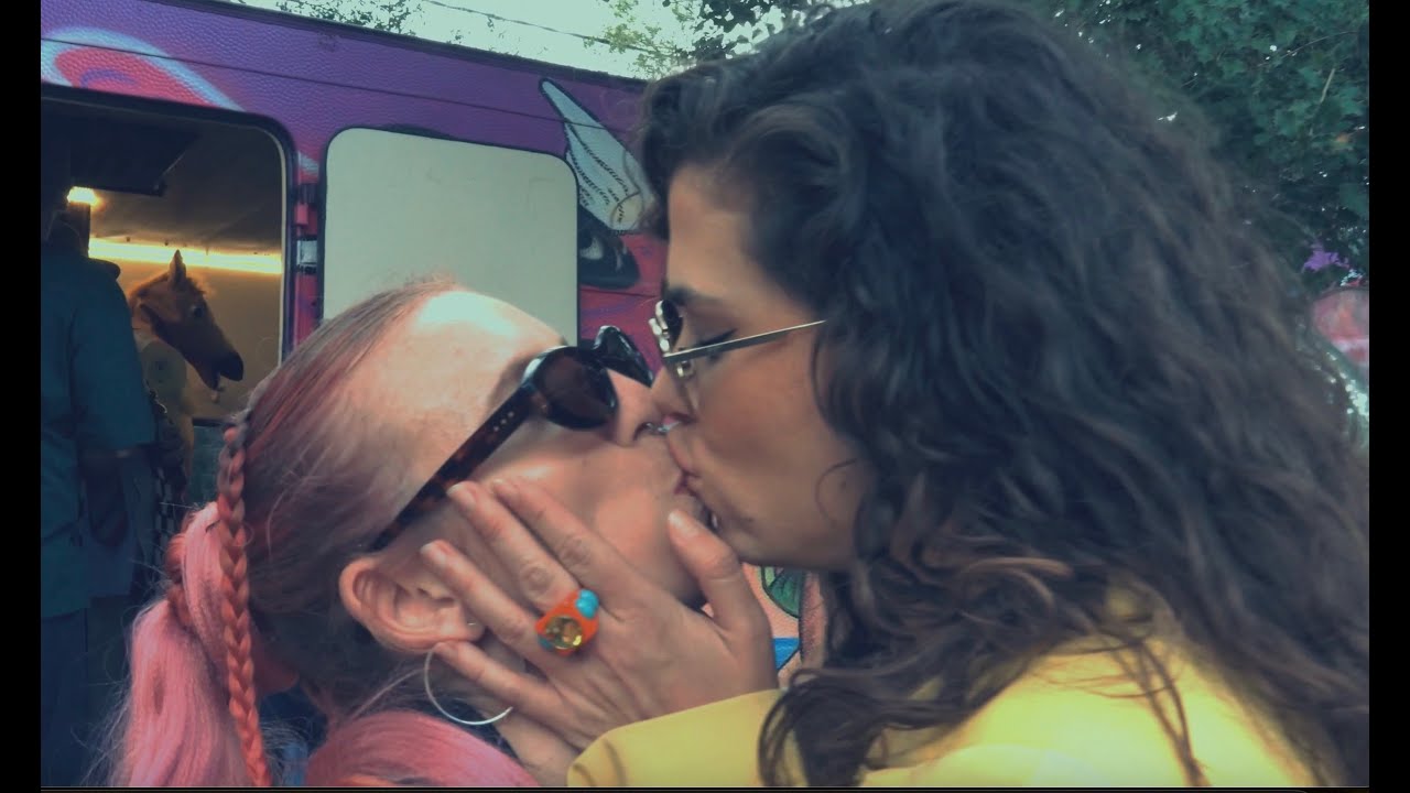 The Caravan Show Ibiza Ep #3 - Alexis Cabrera live