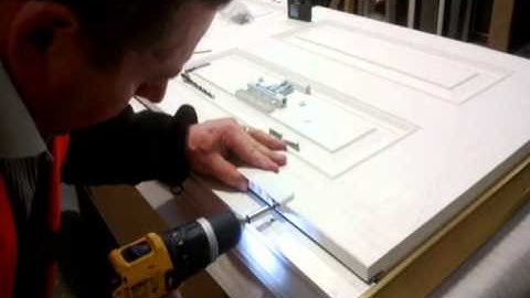 SFS intec - Dynamic 2D Hinge - Easy Fitting