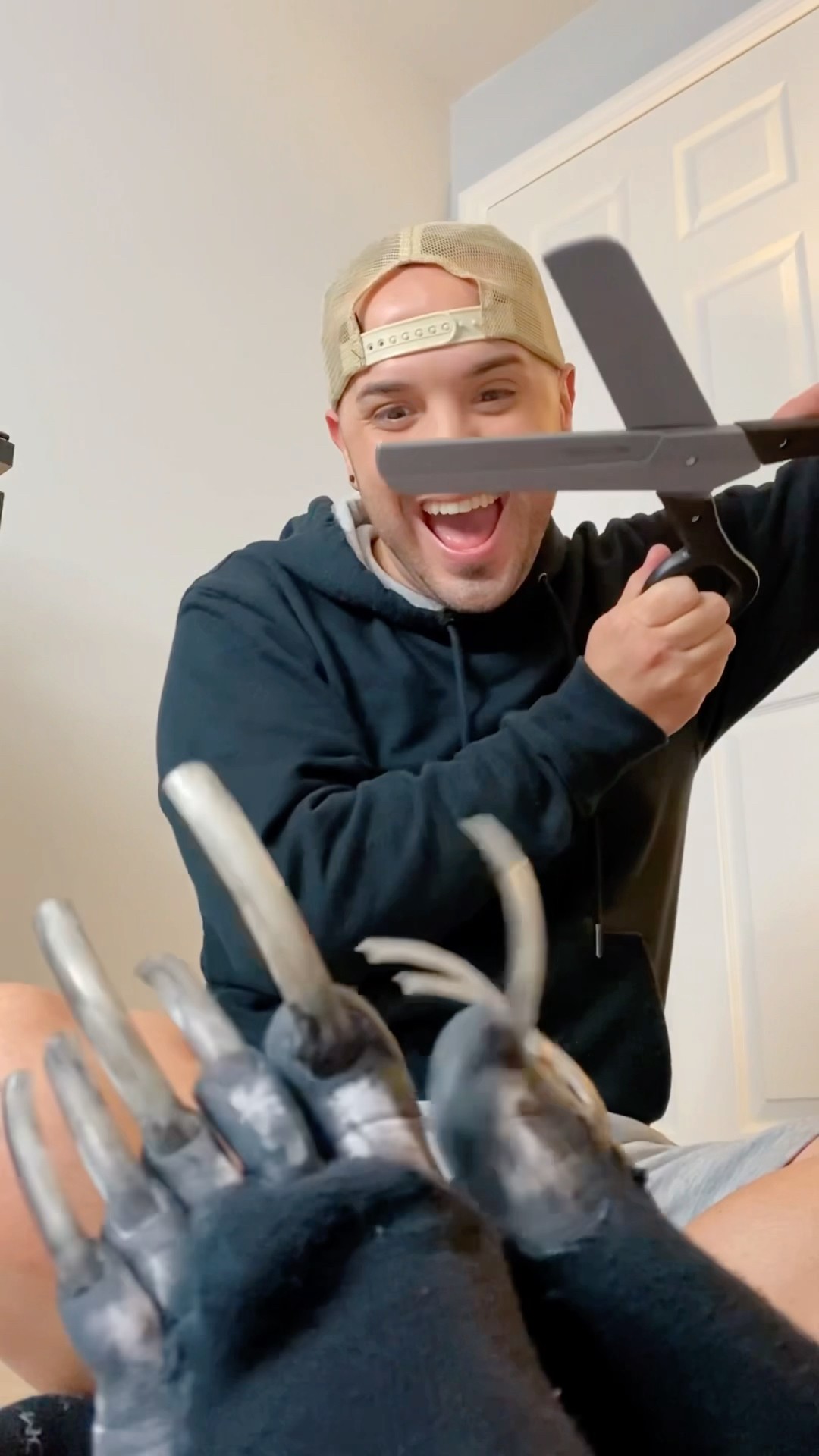 Cutting nails for monster ? #shorts
