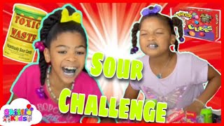 Super Sour Candy Challenge Turns Our Tongue Colors And We Love It Toxic Waste Is So Extreme Funny