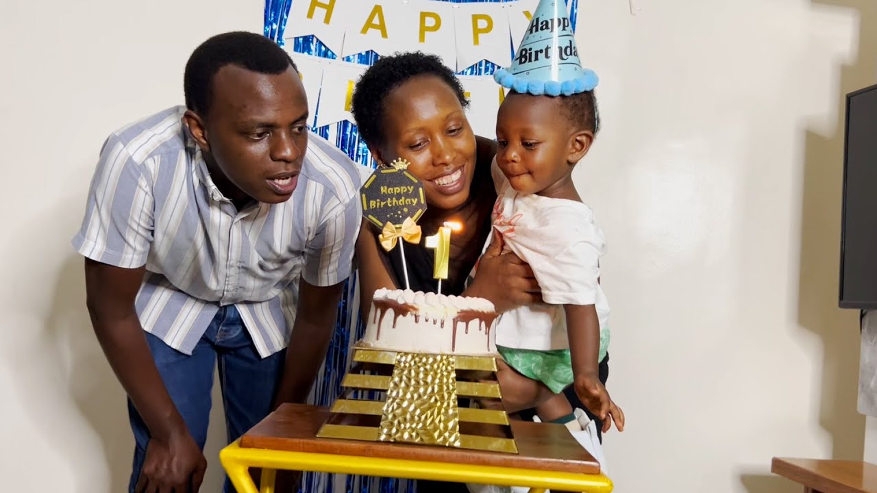 ISABUKURU NZIZA GENGHIS KHAN🎂\PARRAIN NA MARRAINE BAJE KUDUHEMBA BYARI IBYISHIMO BYINSHI🥂/