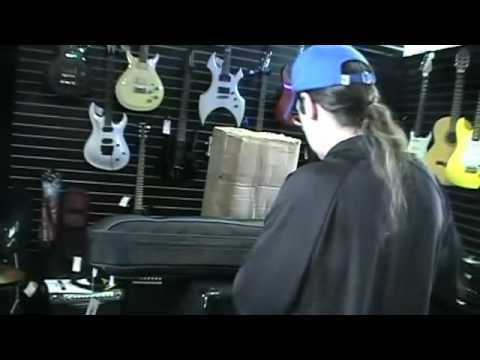 Muncie Music - Reunion Blues Continental Guitar Case Drop Test