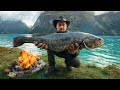 Steaks de poisson monstre cuits dans la vapeur de pin  outdoor cooking asmr 8k