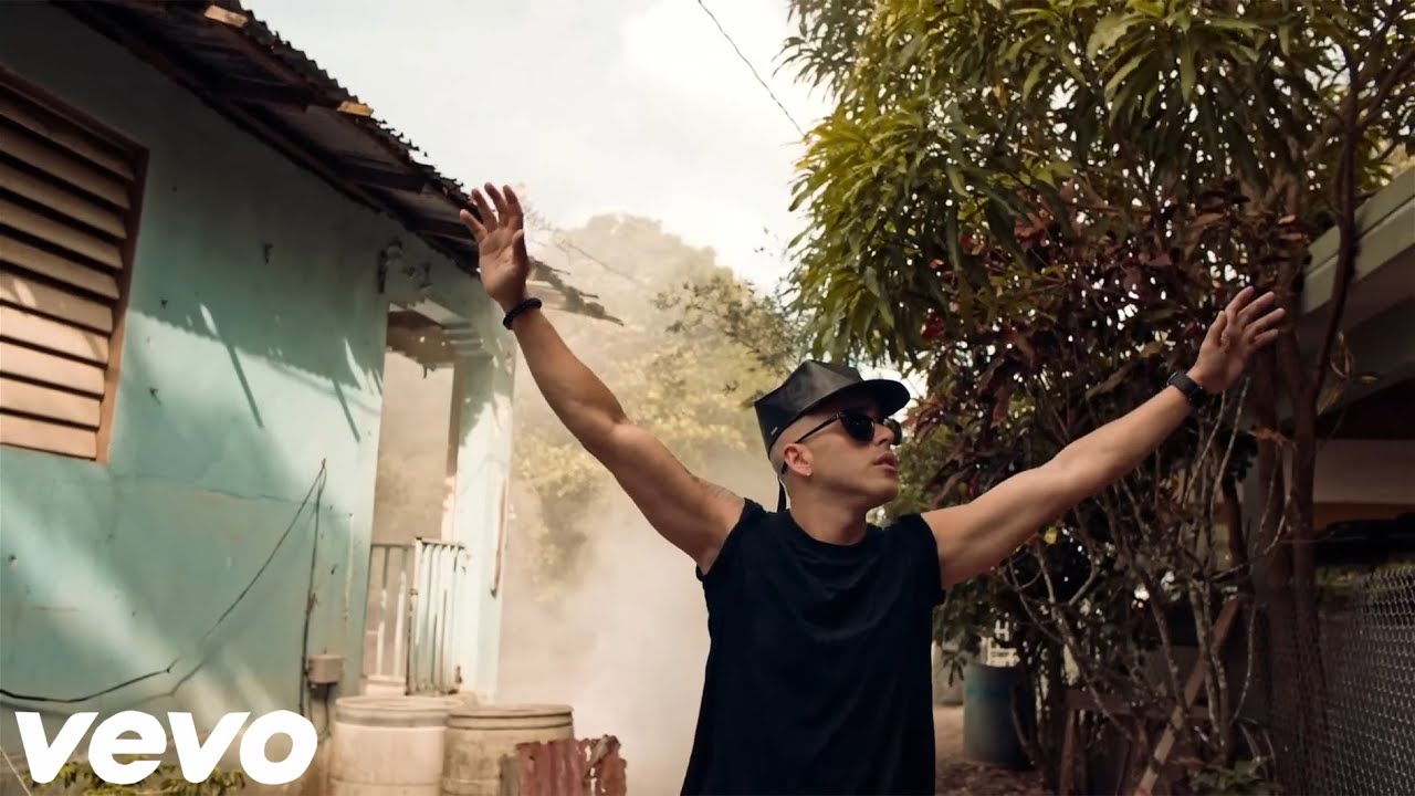 Wisin & Yandel - Lo nuestro (Video Music)