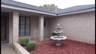 6032 72nd 3 bedroom 2 bath in Lubbock Texas