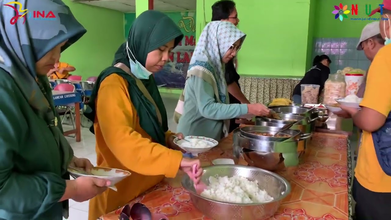 SMPN 2 KUTOREJO OUTING CLASS TO JOGJA. BERSAMA NUANSA UTAMA TOUR