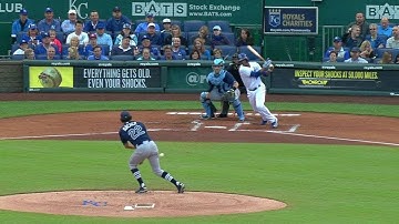 TB@KC: Escobar singles on deflection off the pitcher