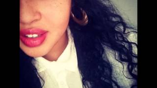 Yasmin Green - Ticking