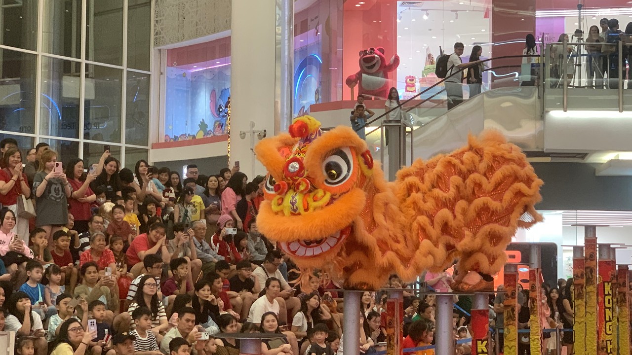 CUTE! Barongsai Lion Dance Imlek CNY 2026 🧧Emporium Pluit Mall Jakarta 🇮🇩  | 28 Feb 2026 Jam 19.00