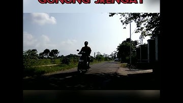 GUNUNG SRENGAT DESA BAGELENAN , BLITAR
