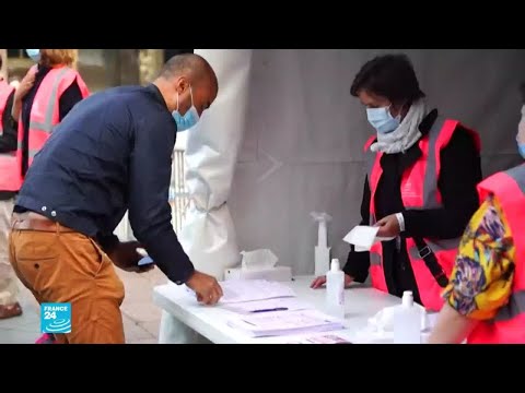 هل سينتهي الحجر الصحي حتى يتمكن الفرنسيون من قضاء عطلة عيد الميلاد مع عائلاتهم