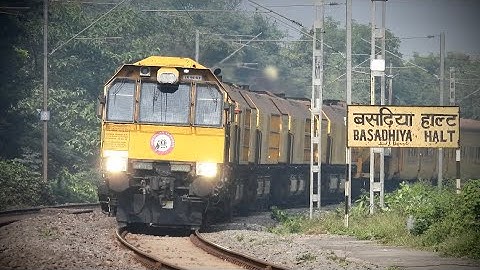 World Class Rail Grinding Machine Used by Indian Railways