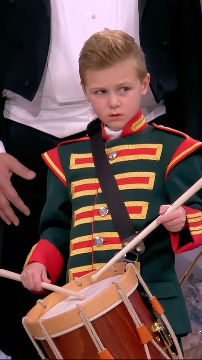 6-year-old Mik performing Little Drummer Boy with André Rieu