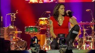 Amazing Beth in Frankfurt! Baby, i'm gonna leave you. Led Zeppelin - No Quarter (cover).