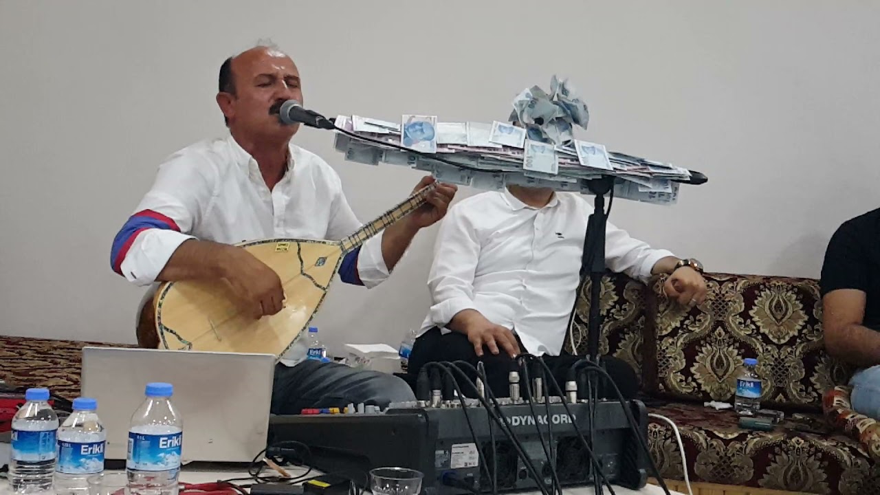 sar senin olsun....   delimisin divanemi gönül..... Küçük neşet.... karanlıkdere düğünleri...