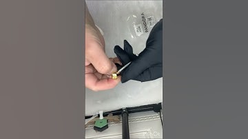 How to open & close Pandora heart clasp snake chain bracelet.