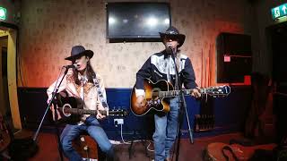 Hillbillies of Hull. When It Rains It Pours. Live at Tuesday at theTap #acousticmusic #countrymusic