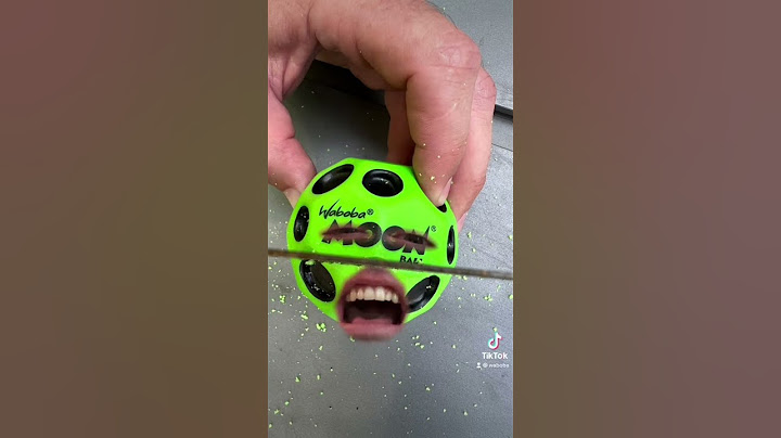 Have you ever cut a Moon Ball? 👀 #waboba #moonball #bouncyball #toy #outdoortoys #comedy