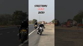 Downshift Roar 🔥 Street Triple 765 R &amp; RS | Inline-3 Sound #shorts #ytshorts #youtubeshorts