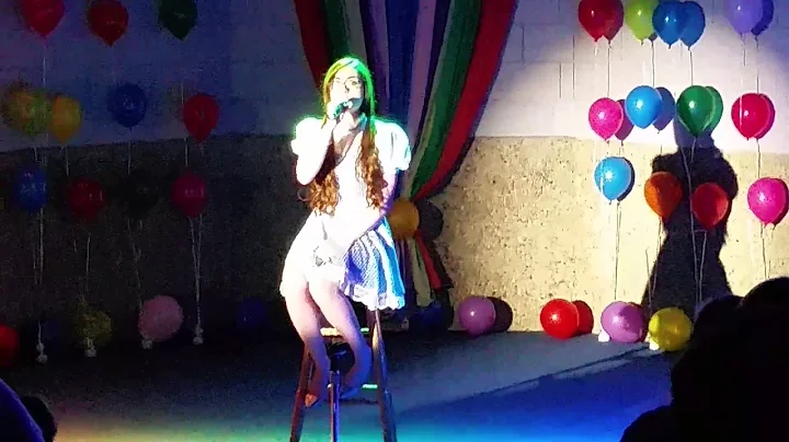 Jessica Tompkins - Somewhere Over the Rainbow