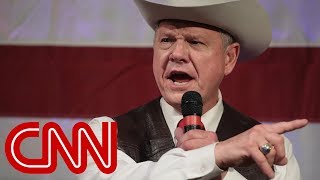 Ex-Trump strategist: Roy Moore would be a disaster for GOP