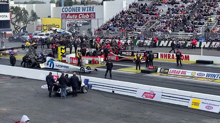 Leah Pruett (right lane) vs Shawn Reed (left lane)...