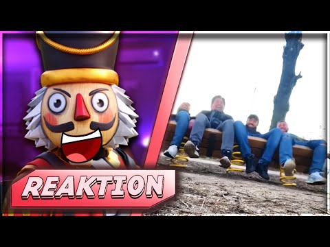 Lustige MEMES auf der BANK! 😂 VERSUCHE NICHT ZU LACHEN! | itsAssiTV