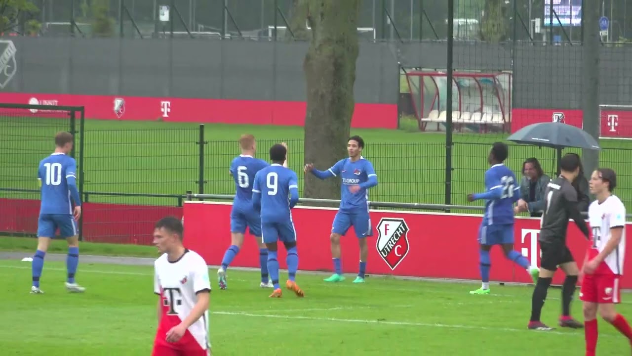 FC UTRECHT O18-AZ O18 (EREDIVISIE, samenvatting)