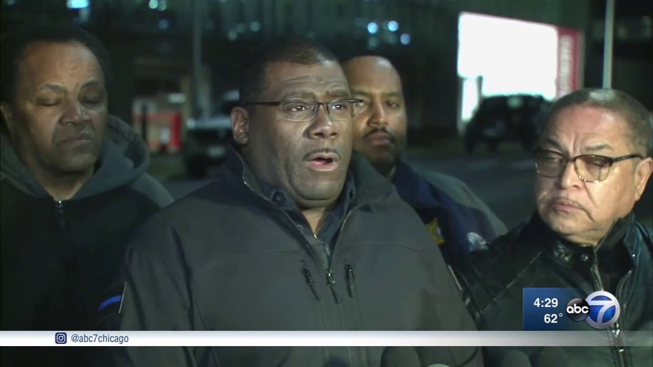 Doctors working to remove bullet from back of Dolton detective