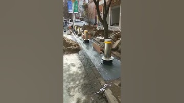 Hydraulic rising bollards installation