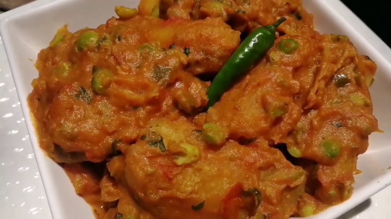 KENYAN MATOKE RECIPE //COCONUT MATOKE //GREEN BANANAS IN CREAMY COCONUT