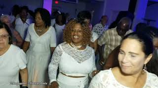 Shake A Tail Feather line Dance