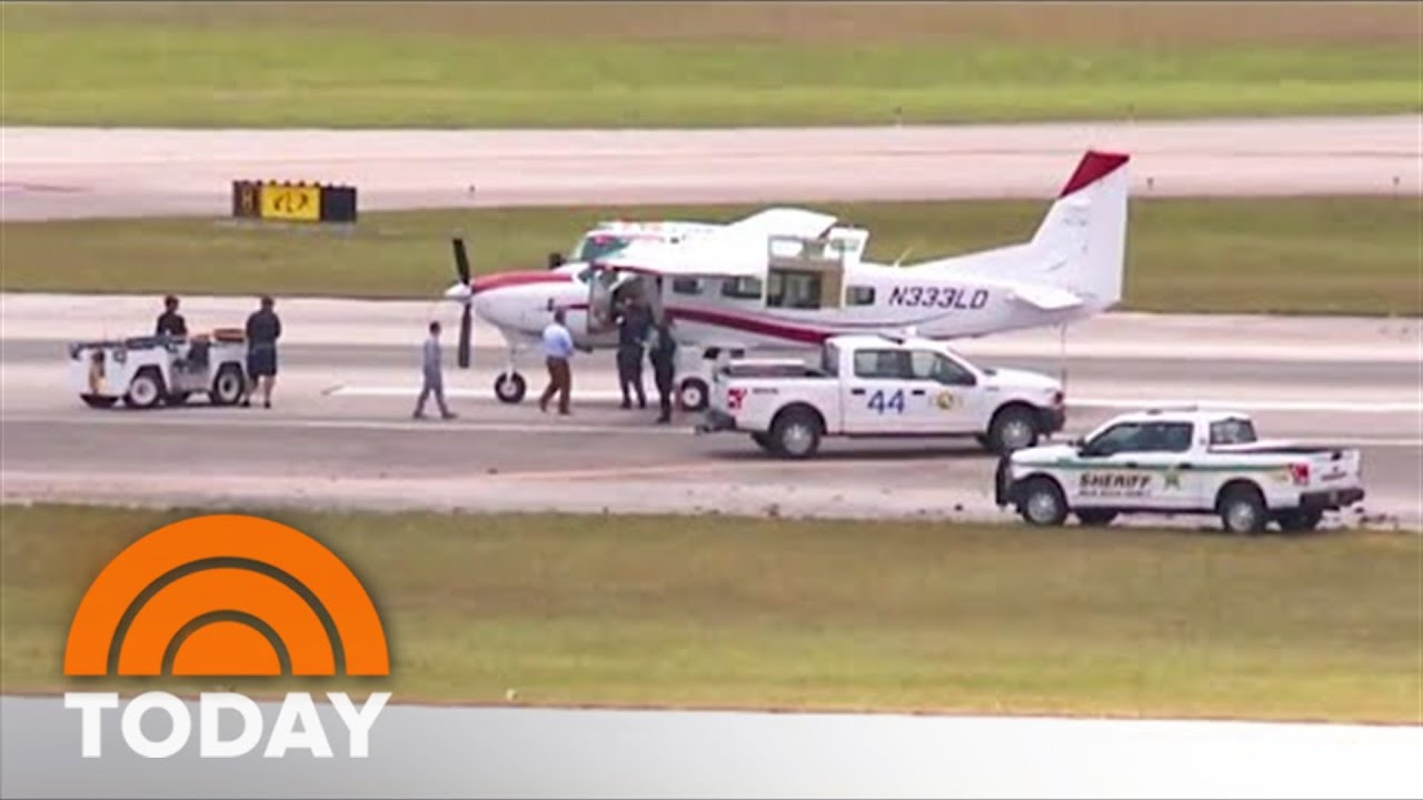 Passenger Lands Small Plane After Pilot Has Medical Issue - YouTube