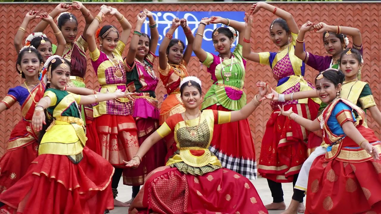 Hindi Diwas Dance Video