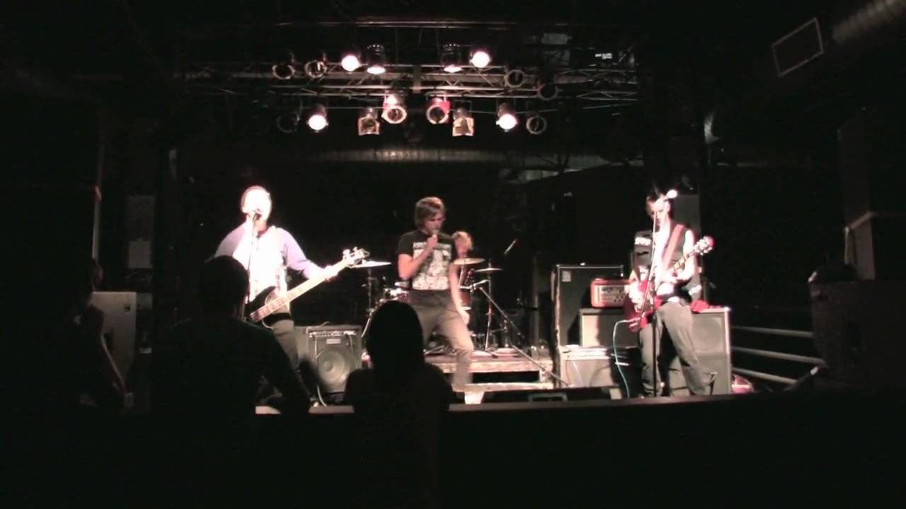 dsk live at masquade 10-14-09 1