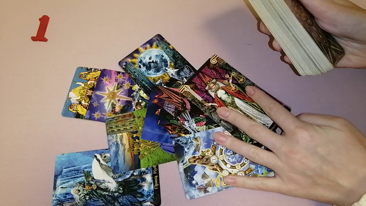 Какой мужчина на пороге? Что приготовила судьба? Раз в крещенский вечерок дамочки гадали)))