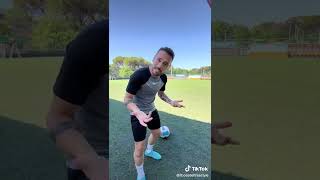 #tiktok @ilbossdelfreestyle #easy #crossbar di rabona