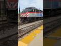 Metra 422 rolls into Western Ave