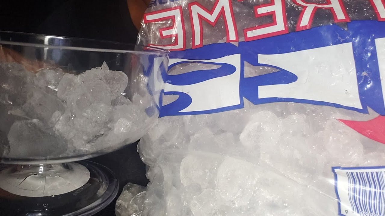 ASMR•GAS STATION BAG ICE•HARD ICE REQUEST•EATING WITH HANDS •NO TALKING