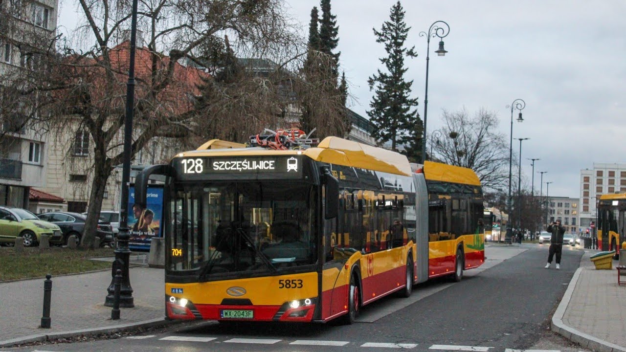 Przejazd: Solaris Urbino 18 IV Electric #5853 MZA Warszawa - Linia 128