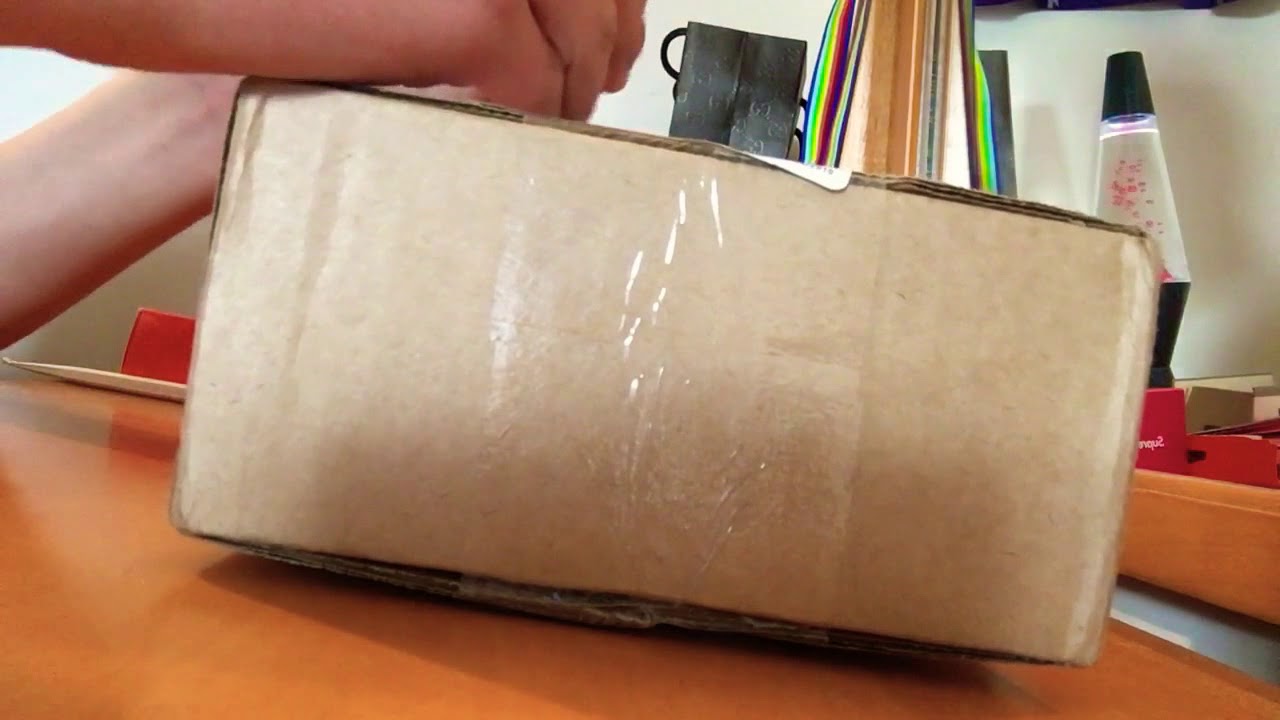 Unboxing Supreme Sigg Water Bottle SS18